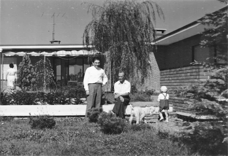 Teresio and Natale Capellaro in the garden at the Monte Navale house